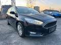 Ford Focus 1.5 TDCi Business AHK SHZ NAVI GARANTIE Schwarz - thumbnail 3