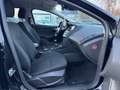 Ford Focus 1.5 TDCi Business AHK SHZ NAVI GARANTIE Schwarz - thumbnail 16
