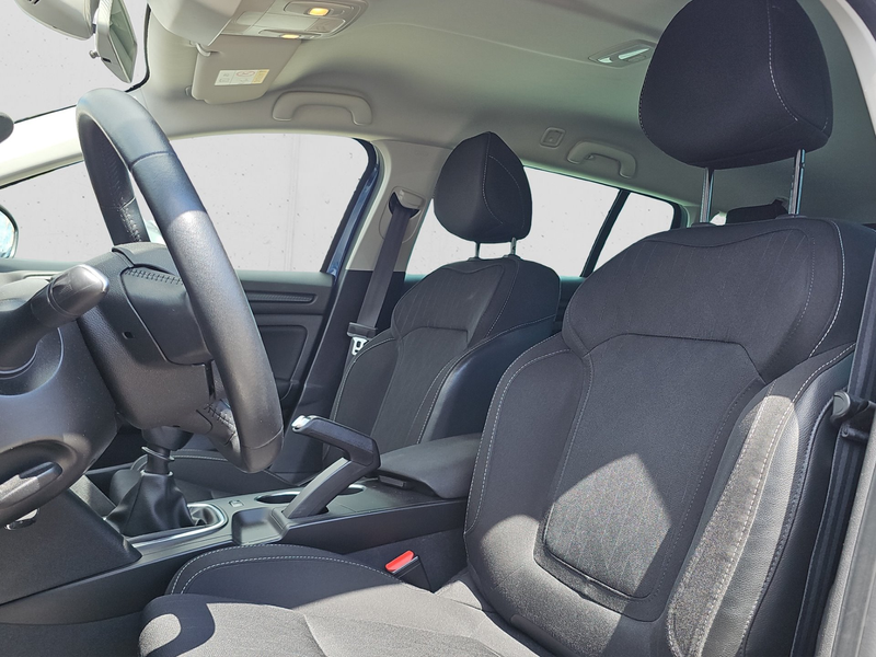 Renault Megane Mégane Grandtour Limited Blue dCi 115 — photo 8