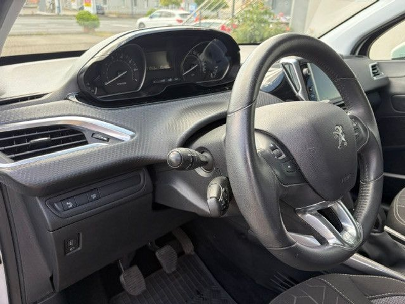 Peugeot 2008 1.2i Active *Klima+PDC+Tempomat+Sitzh.+EU6* — photo 12