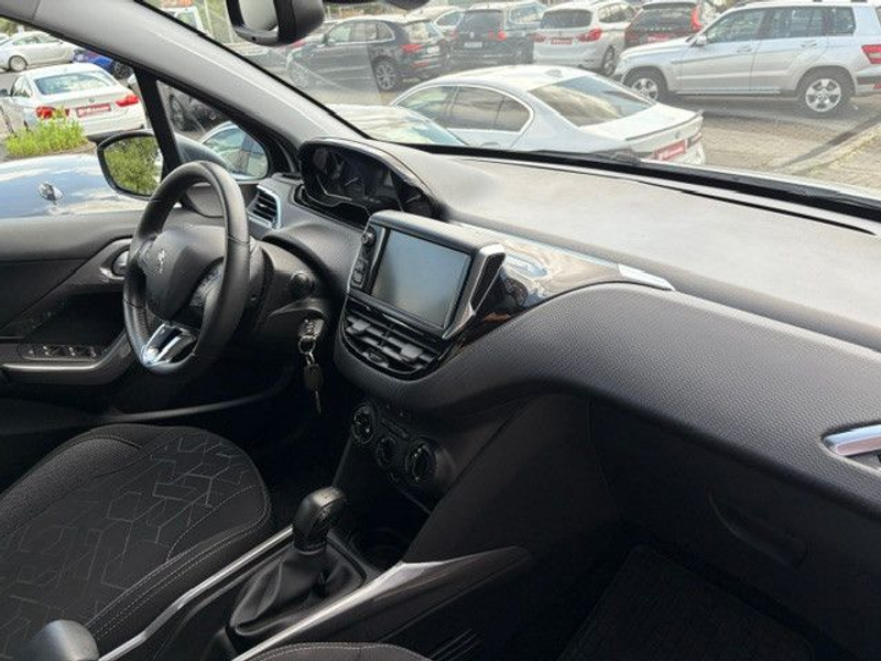 Peugeot 2008 1.2i Active *Klima+PDC+Tempomat+Sitzh.+EU6* — photo 11