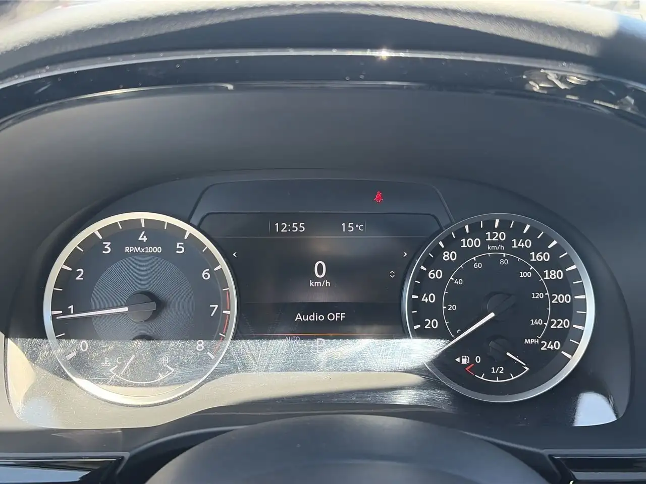 Infiniti QX60 снимка Infiniti QX60
