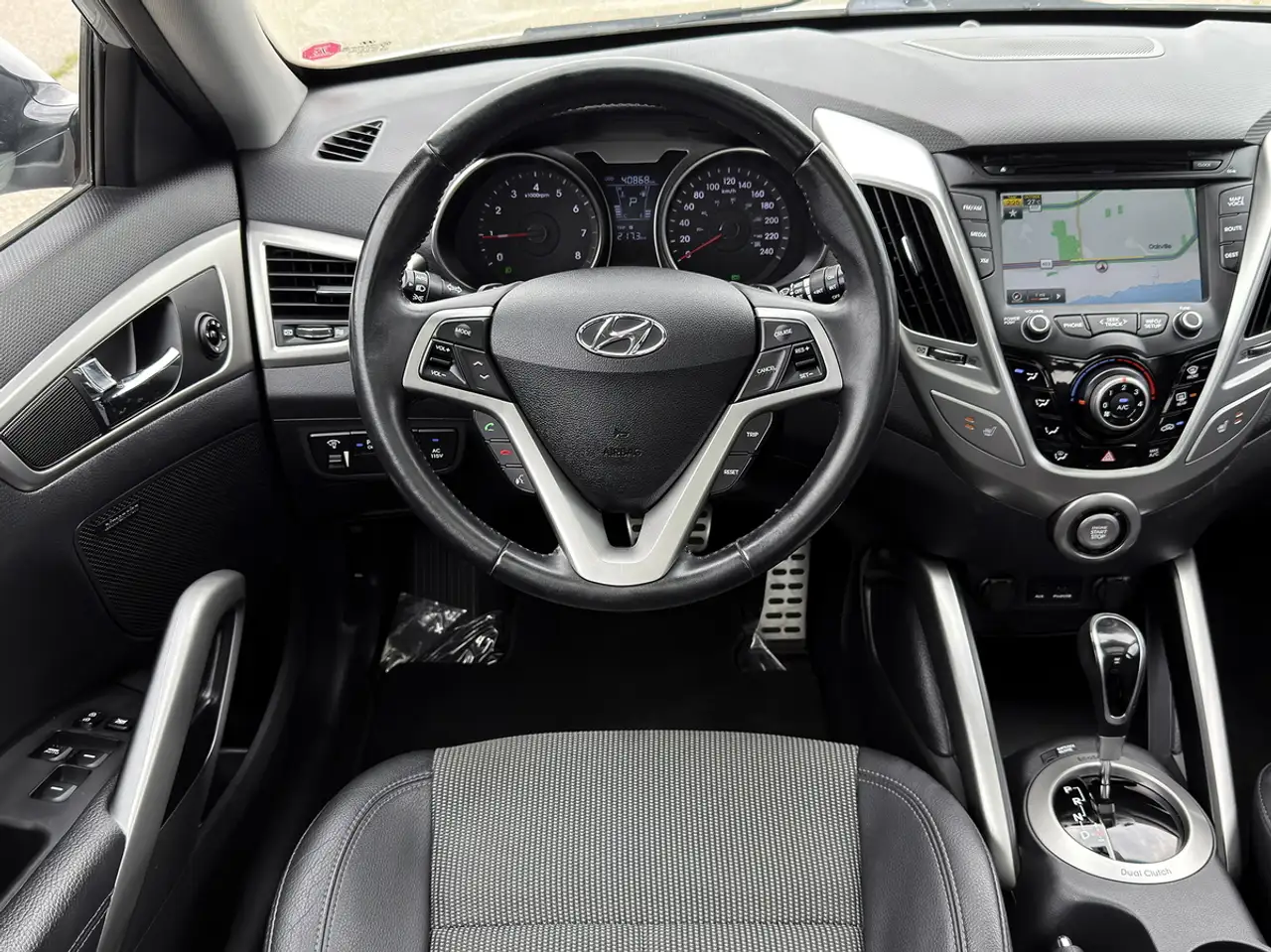 Hyundai VELOSTER fotografie Hyundai VELOSTER