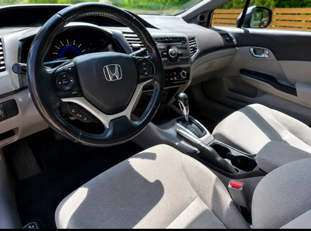 Honda Civic photo Honda Civic