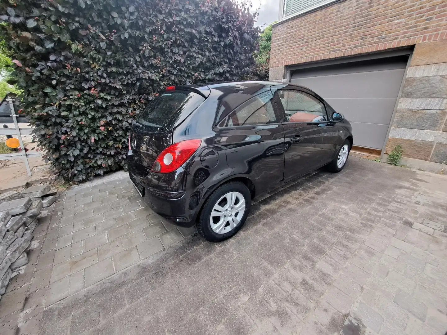 Opel Corsa 1.2 16V    gekeurd voor verkoop - 2