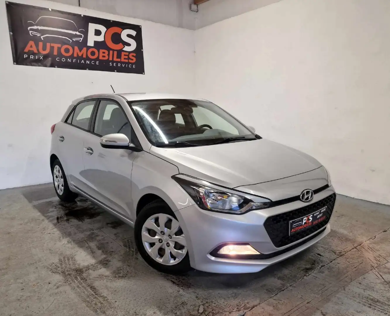 Hyundai i20 1.2i Cool Zilver - 2