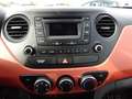 Hyundai i10 GO Benzin Serviceheft Nichtraucher Garagengepflegt Bluetooth Freisprecheinrichtung Bordcomputer Sommer und Winterreifen Schwarz - thumbnail 17