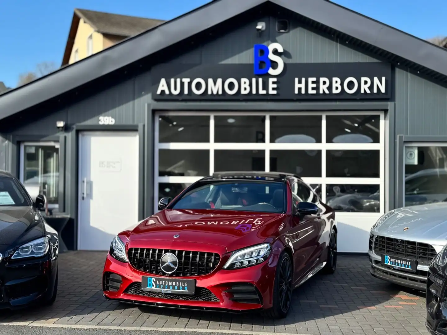 Mercedes-Benz C 43 AMG C43 AMG 4Matic/1Hand/Pano/Sport-AGA/360°/Virtual Červená - 1
