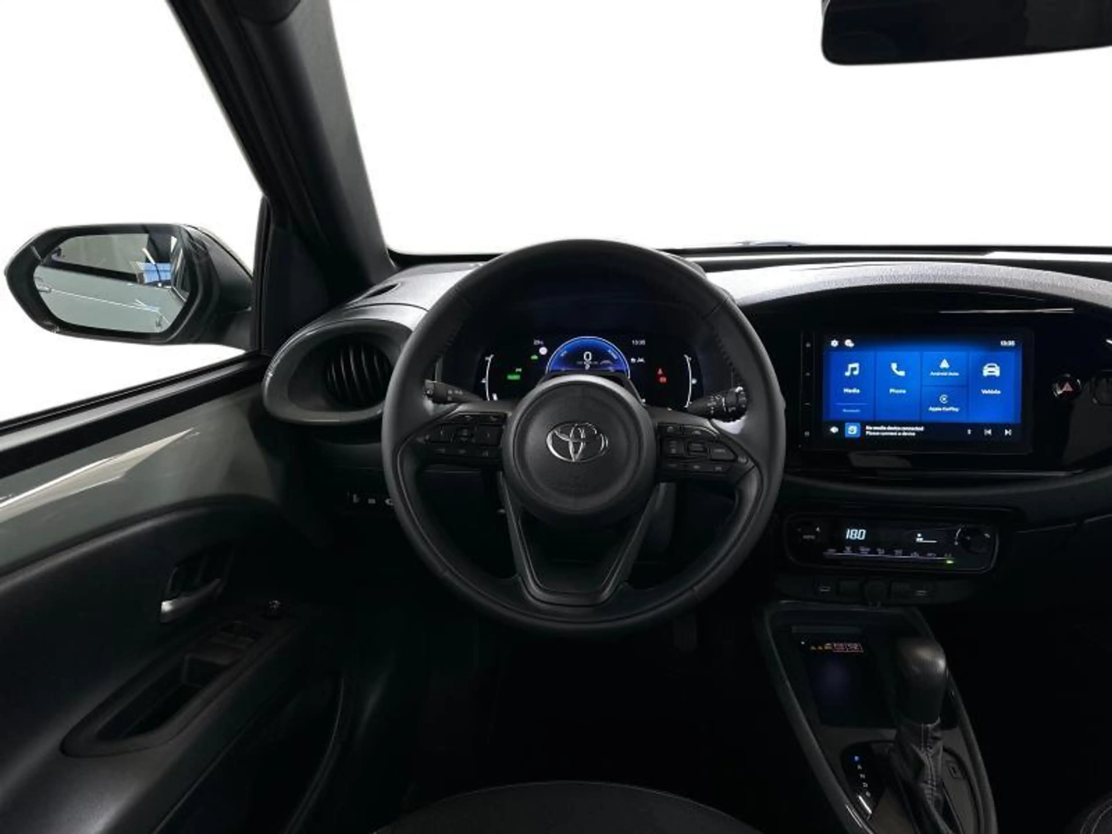 Toyota Aygo X 116hp HEV Pulse | carplay — photo 10