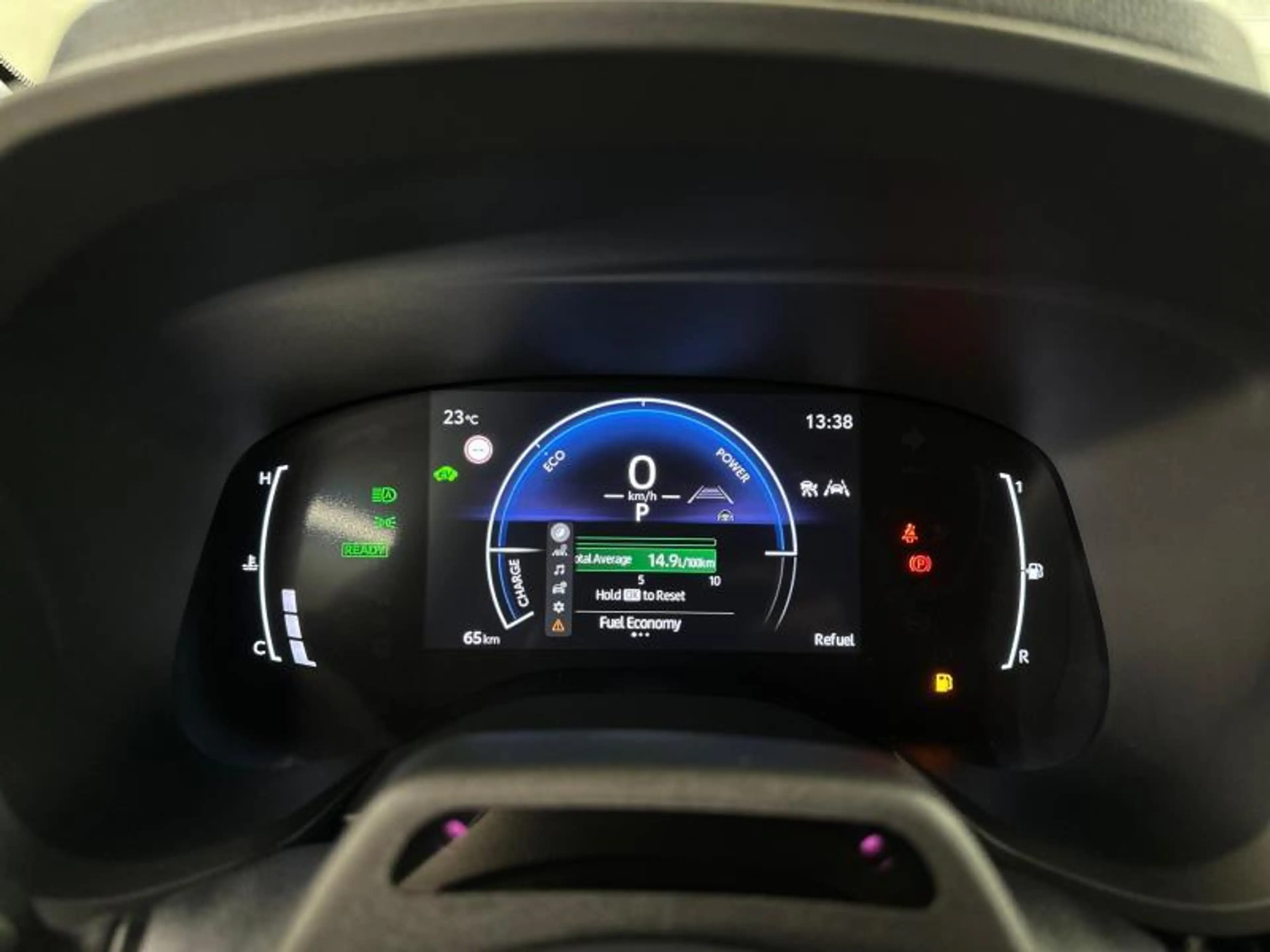 Toyota Aygo X 116hp HEV Pulse | carplay — photo 14