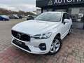 Volvo XC60 2WD Momentum Pro*R-CAM*LED* Weiß - thumbnail 3