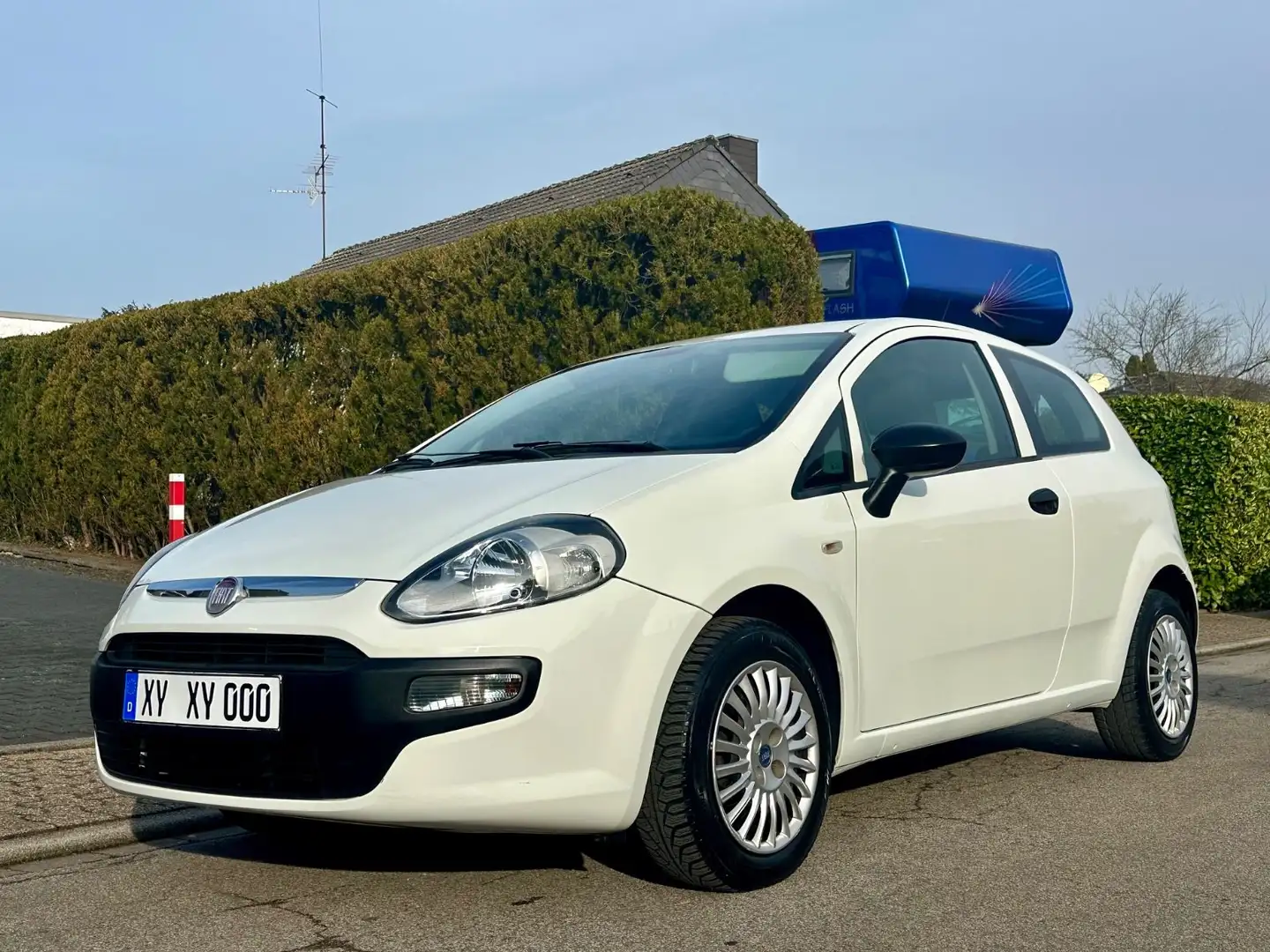 Fiat Grande Punto 1.2 8V, 159tkm, TÜV 11/27 Weiß - 1