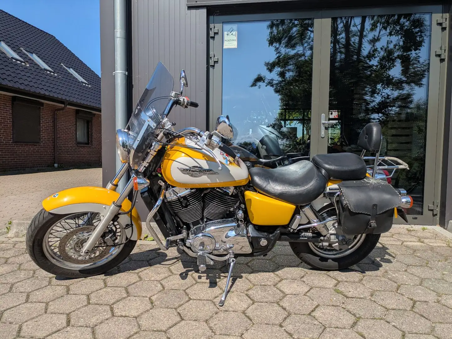 Honda VT 1100 Shadow Galben - 2