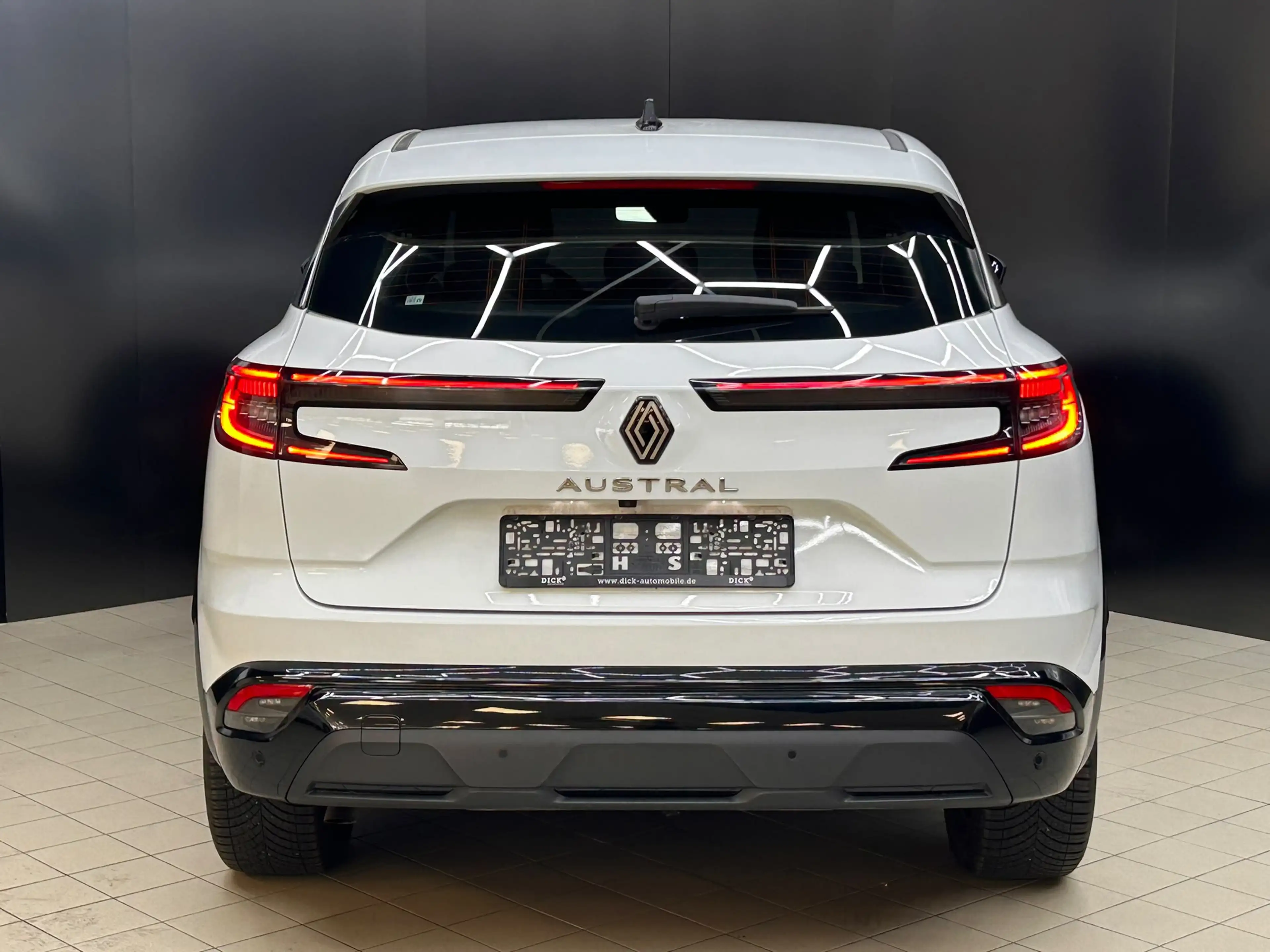 Renault Austral 1.3 TCE Aut Evolut NAVI+LED+SHZ+KAM+ACC+ — photo 6