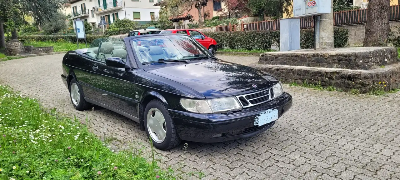 Saab 900 Cabrio 2.0i S, foto 1