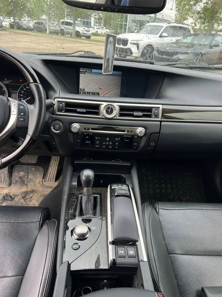 Lexus GS photo Lexus GS