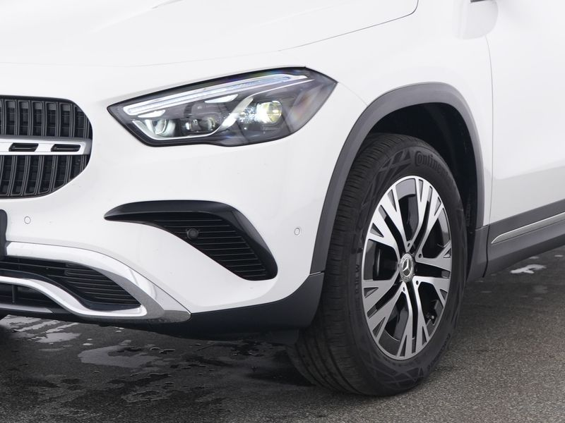 Mercedes-Benz GLA 200 d PROGRESSIVE|MBEAM|MBUX|SHZ|TEMP|KAM|LM — photo 4