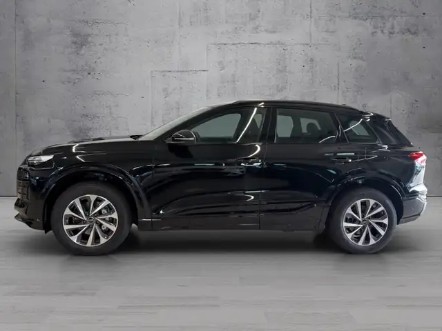 Audi Q6 E-Tron view 3