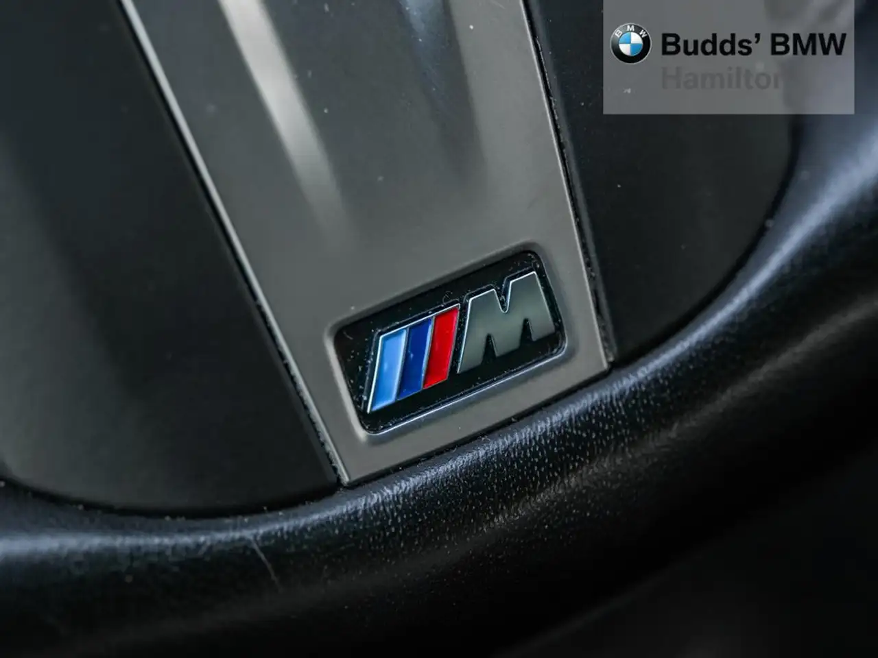 BMW 5 Series снимка BMW 5 Series