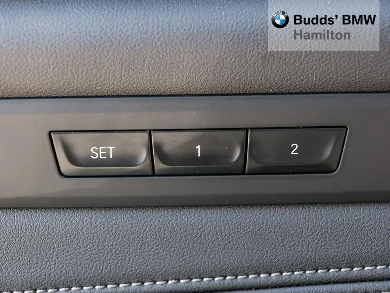 BMW 5 Series снимка BMW 5 Series