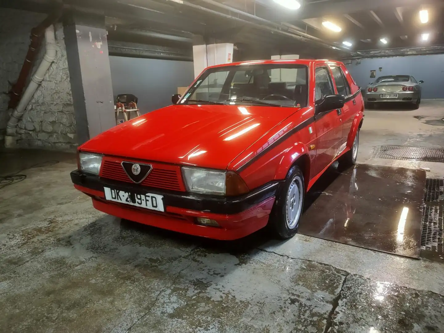 Alfa Romeo 75 2.0 BERLINE Twin Spark Toit ouvrant elec Rot - 1
