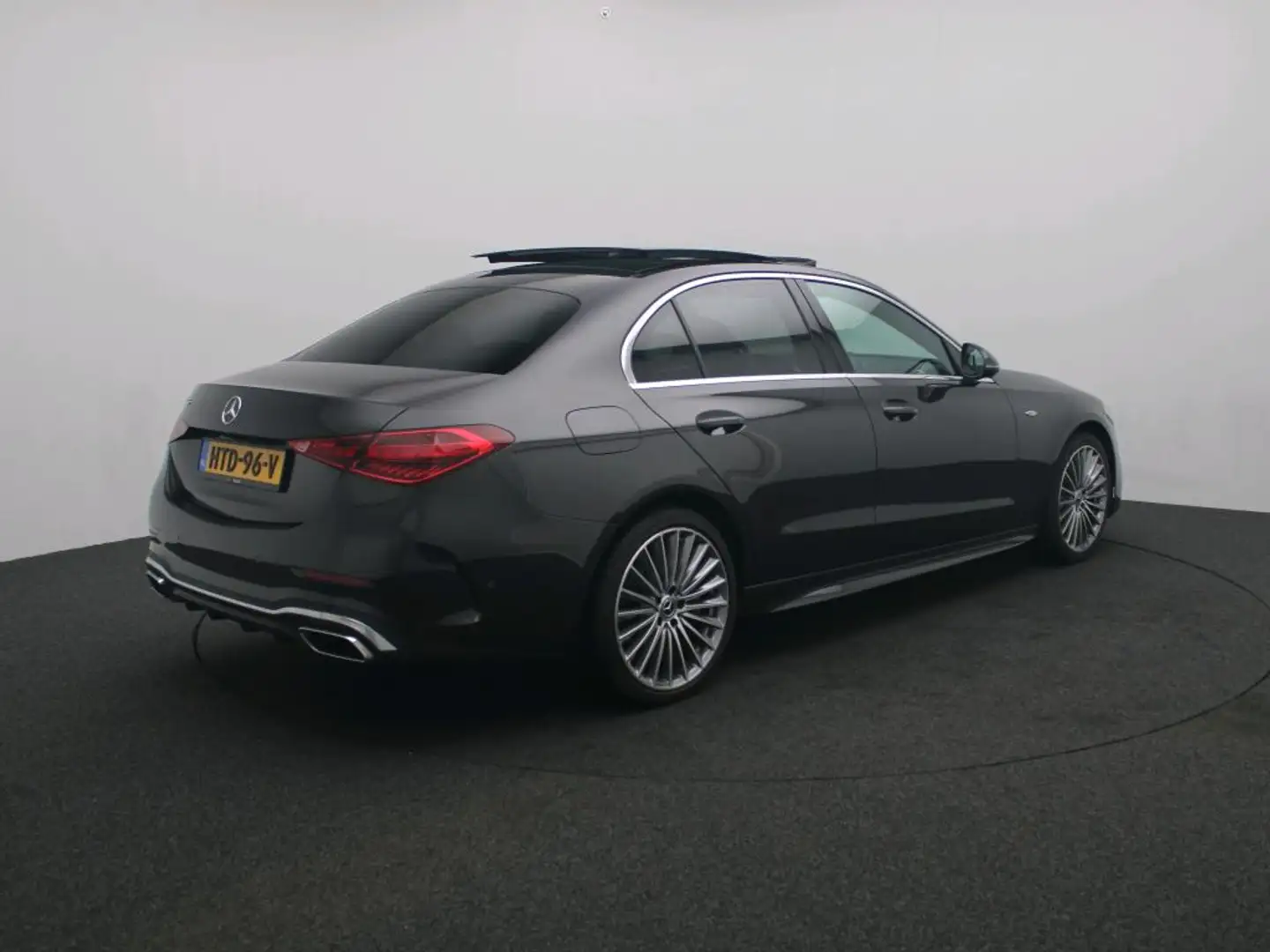 Mercedes-Benz C 300 e Business Solution AMG AMG Line | Night Pakket | Grau - 2