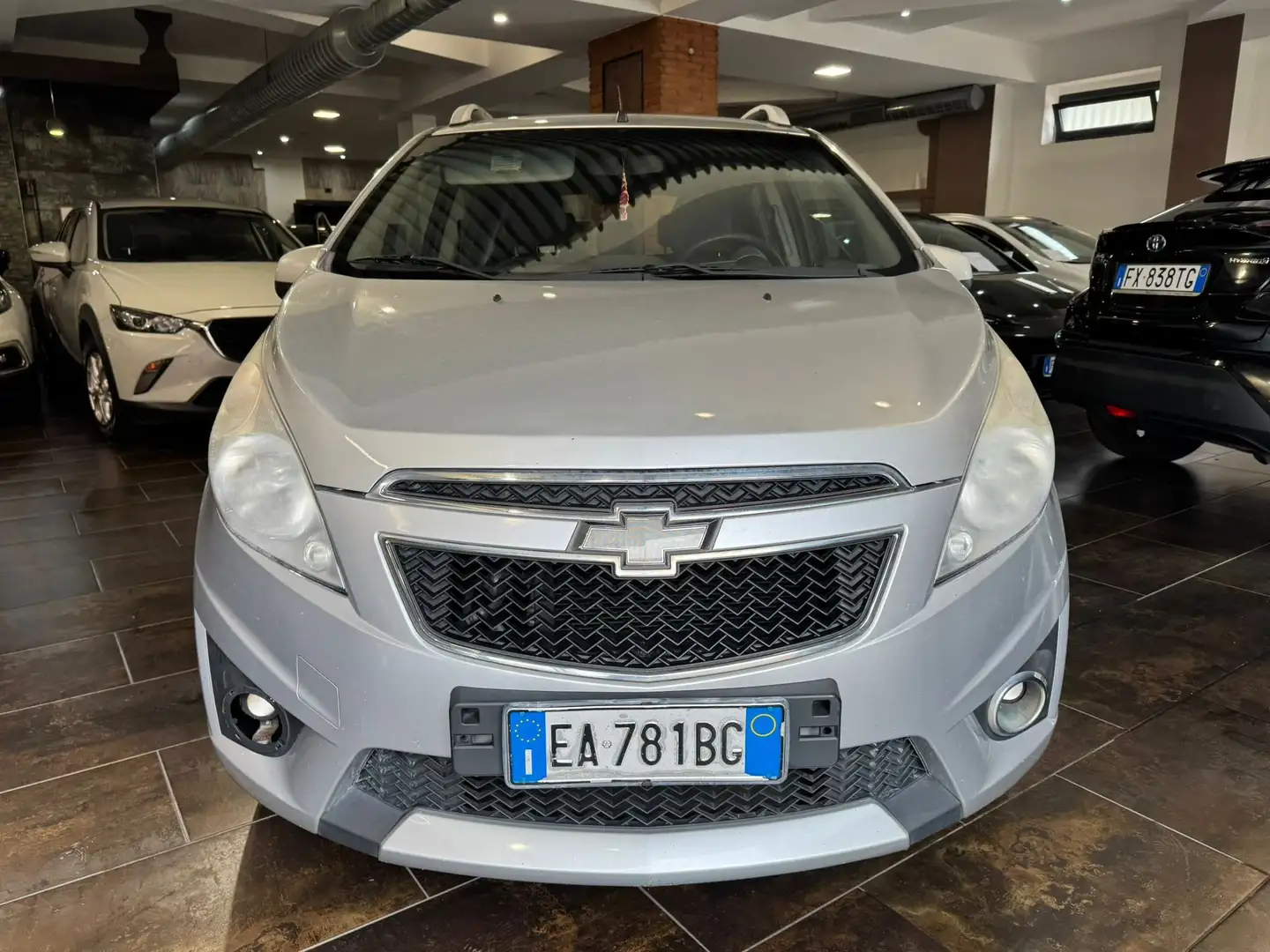 Chevrolet Spark Spark 1.2 LS Grau - 2