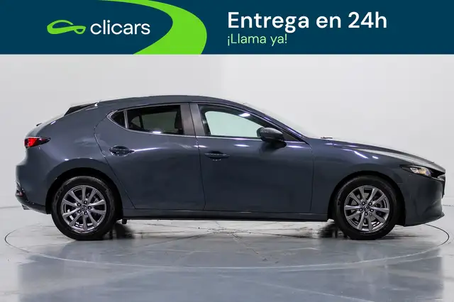 Mazda Mazda3 view 7