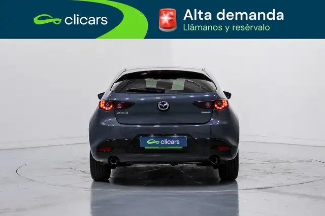 Mazda Mazda3 view 4
