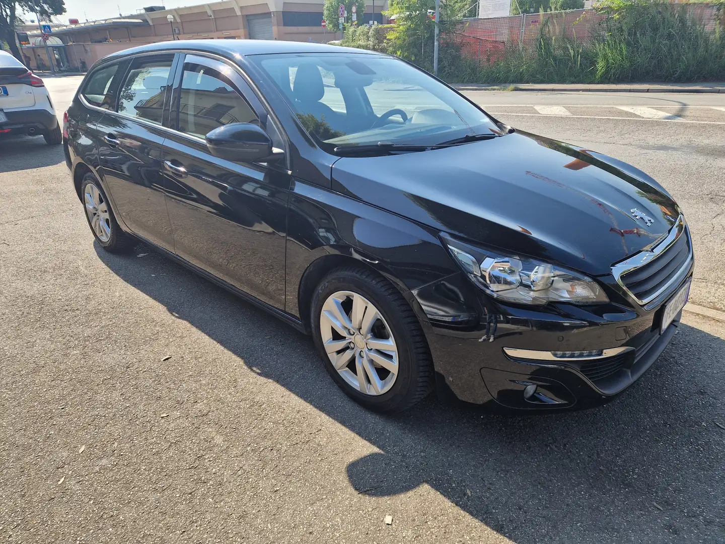 Peugeot 308 SW 1.6 bluehdi Business s&s. 120cv Noir - 1