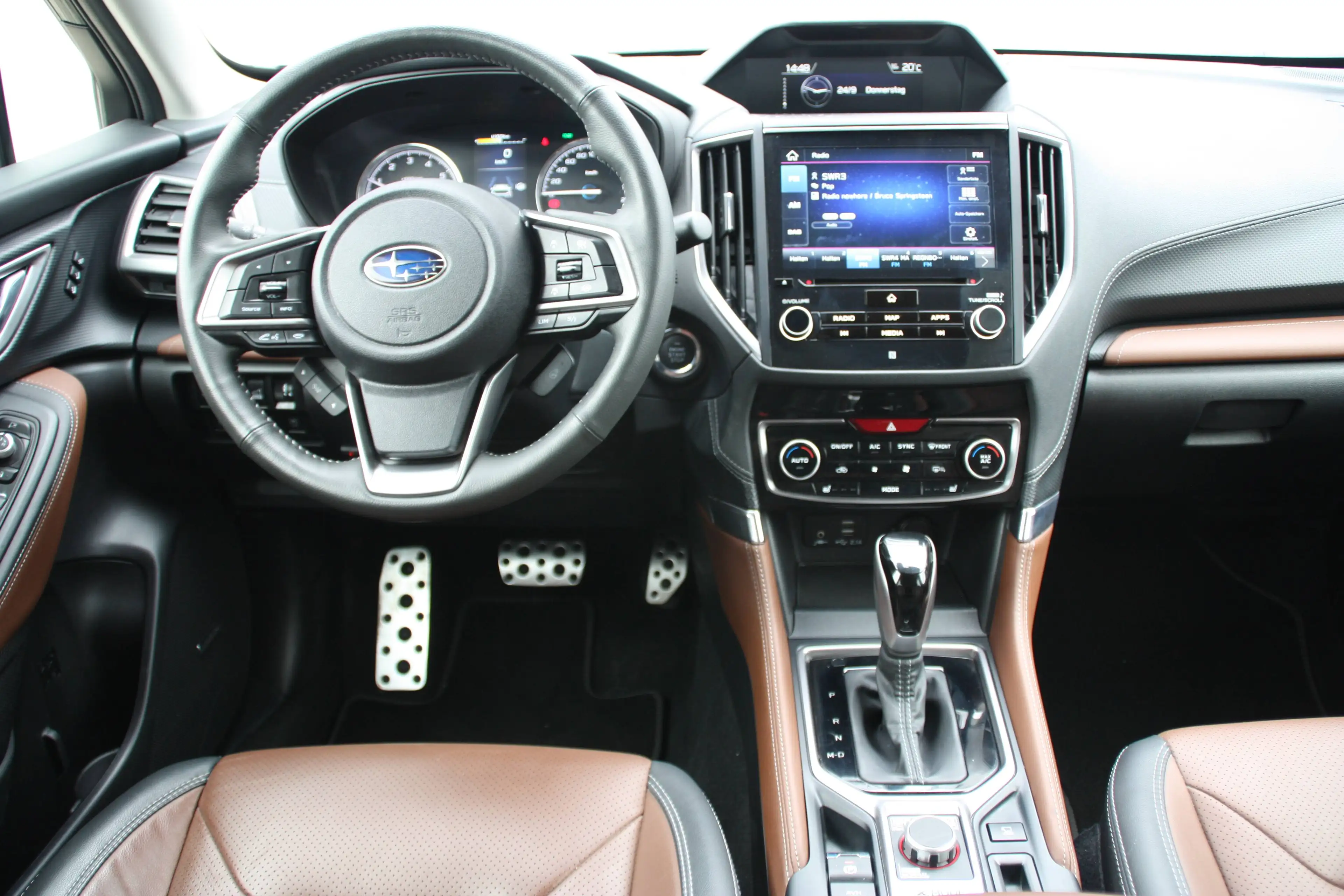 Subaru Forester 2.0ie AWD Platinum Lineartronic — photo 8