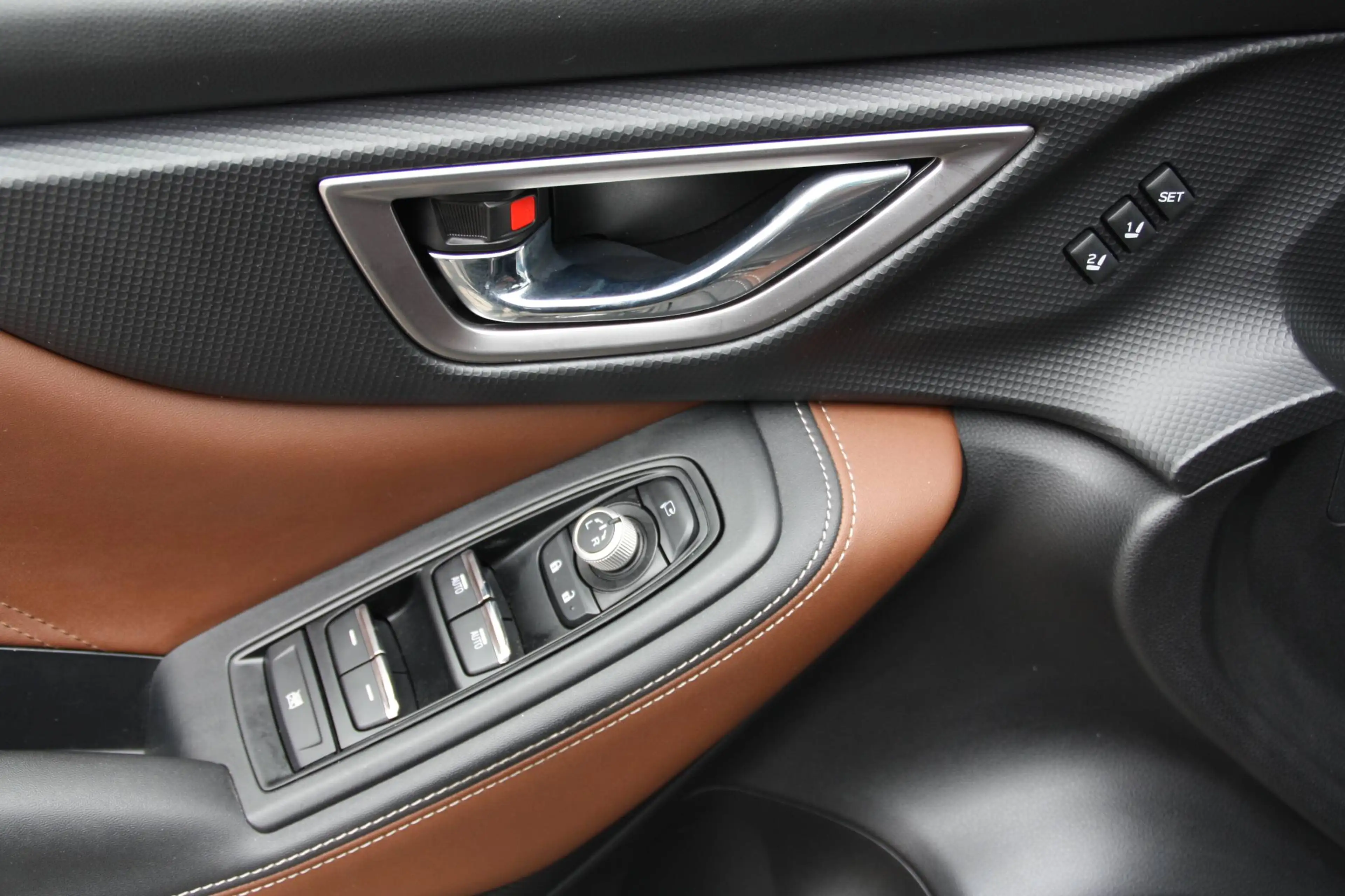 Subaru Forester 2.0ie AWD Platinum Lineartronic — photo 15
