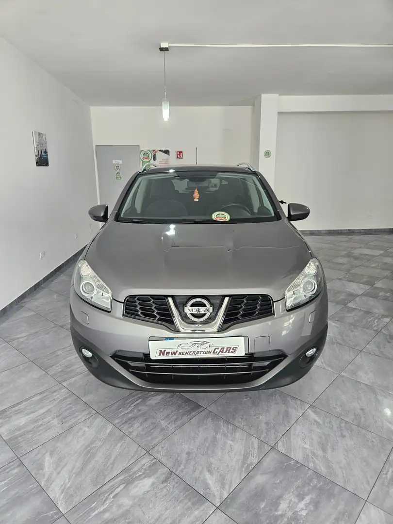 Nissan Qashqai 1.5 dCi Tekna Grigio - 1