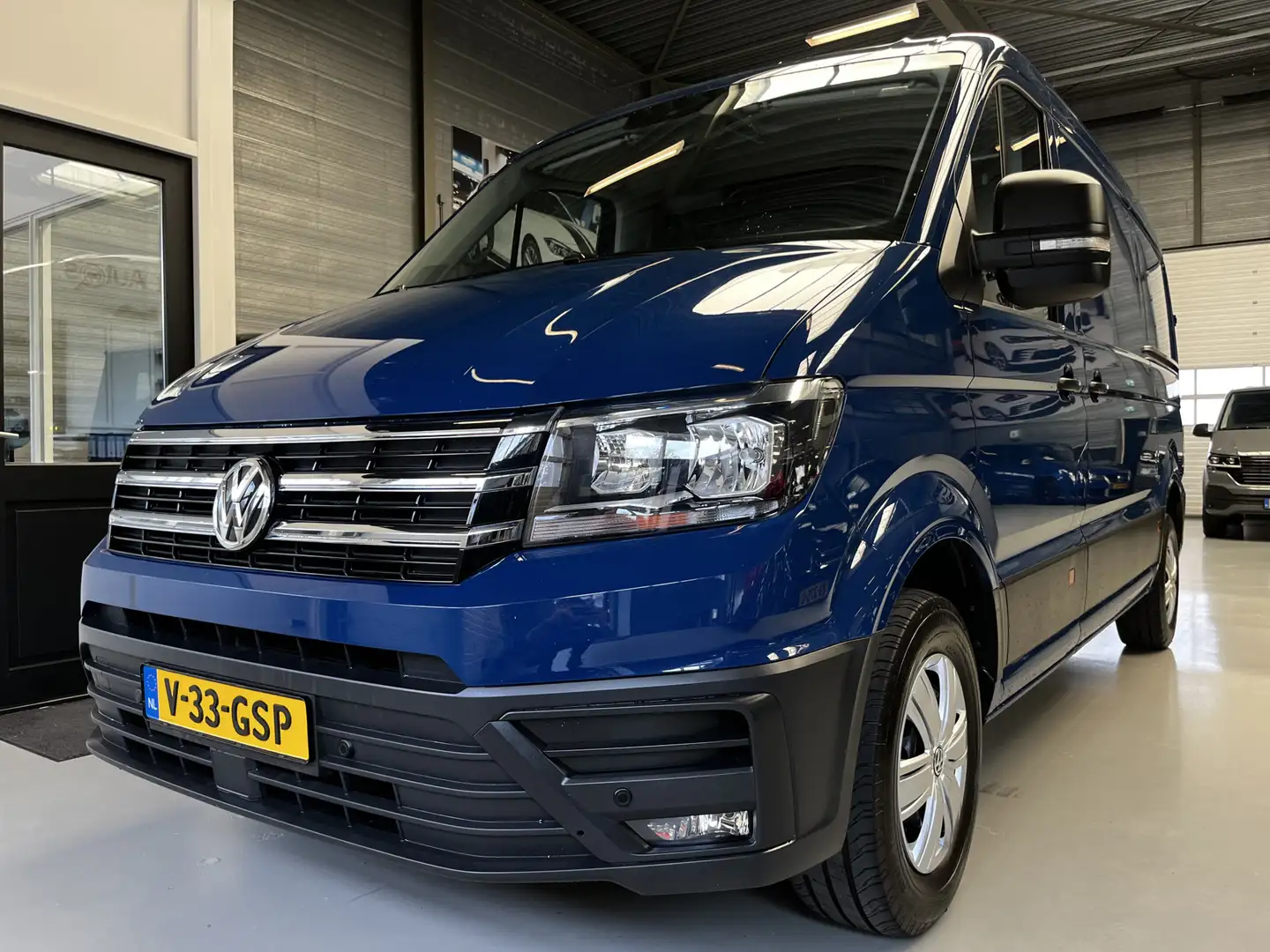 Volkswagen Crafter 30 2.0 TDI L3H2 177pk, Navi, Cruise, 2x schuifdeur Blauw - 1