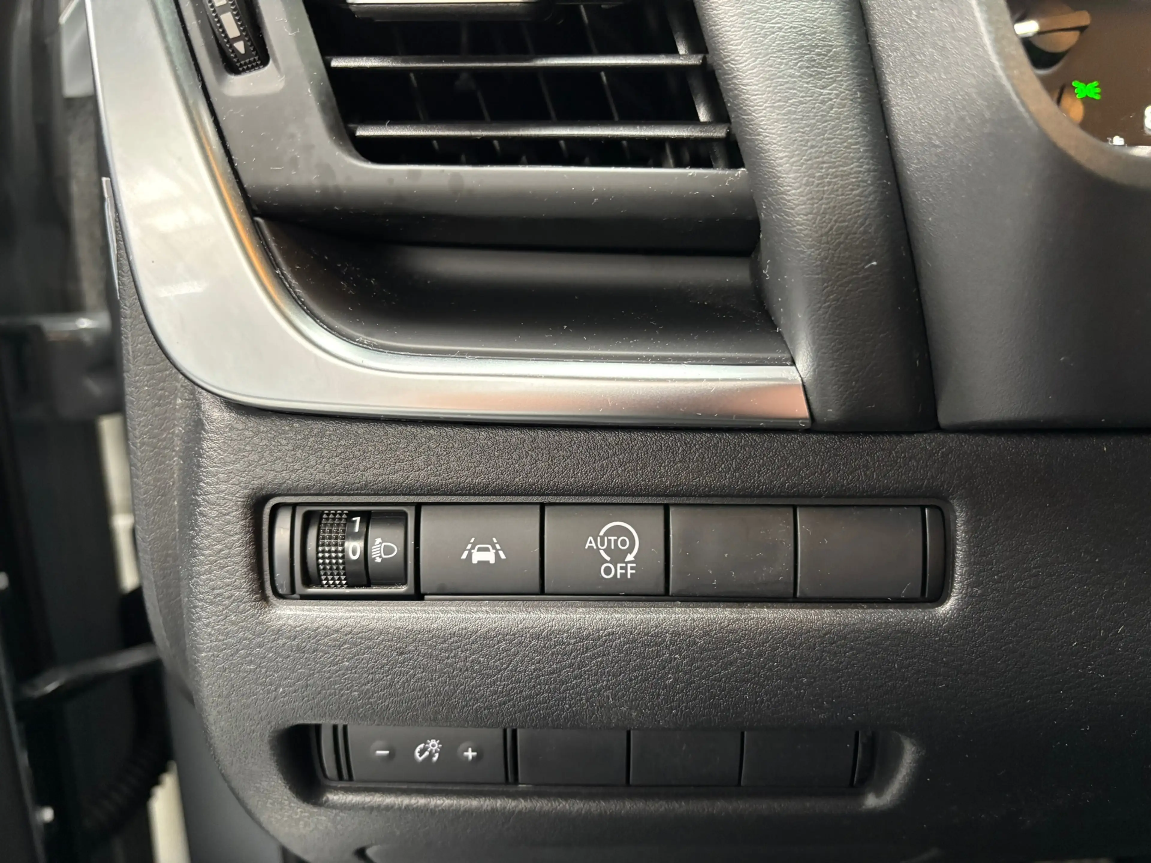 Nissan Qashqai 1.3 MHEV Acenta / Camera /Panorama Dak / Trekhaak — photo 22