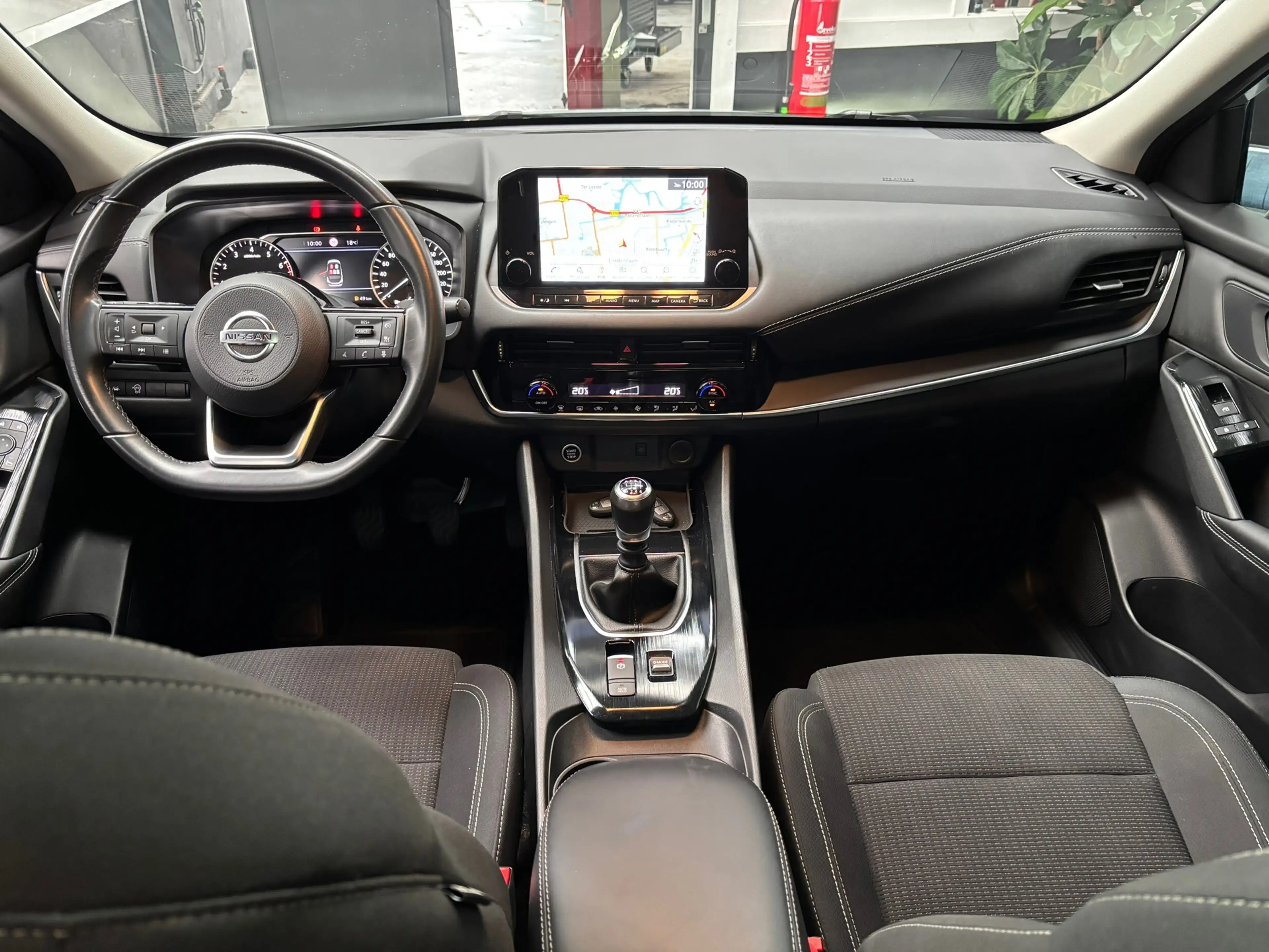 Nissan Qashqai 1.3 MHEV Acenta / Camera /Panorama Dak / Trekhaak — photo 17
