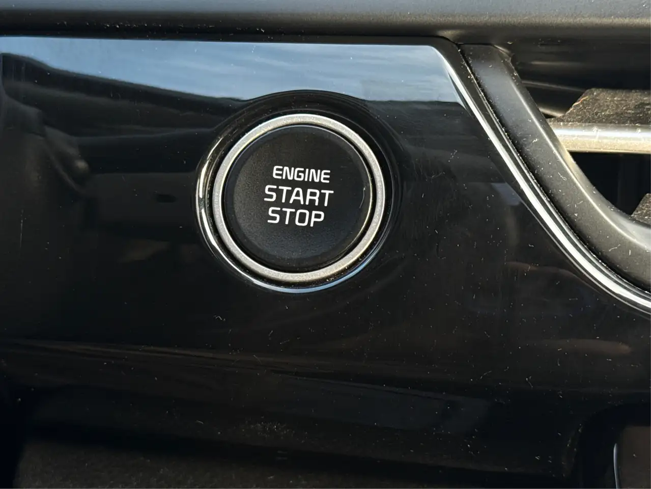 Kia Seltos снимка Kia Seltos