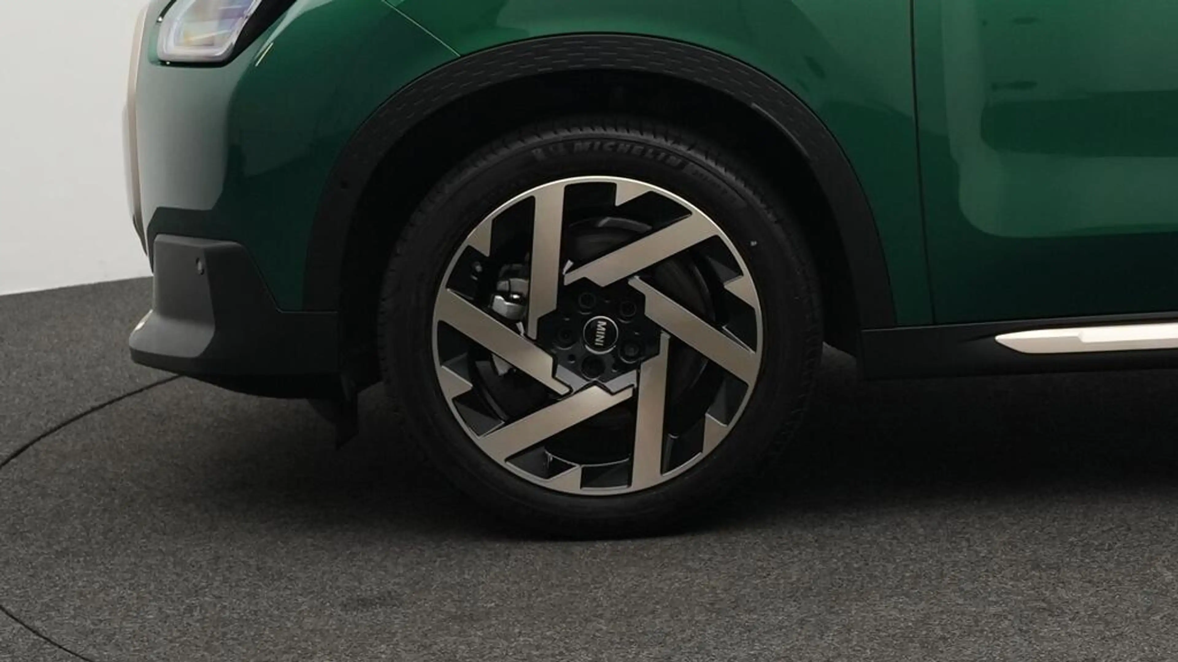 MINI Countryman C Favoured Trim — photo 10