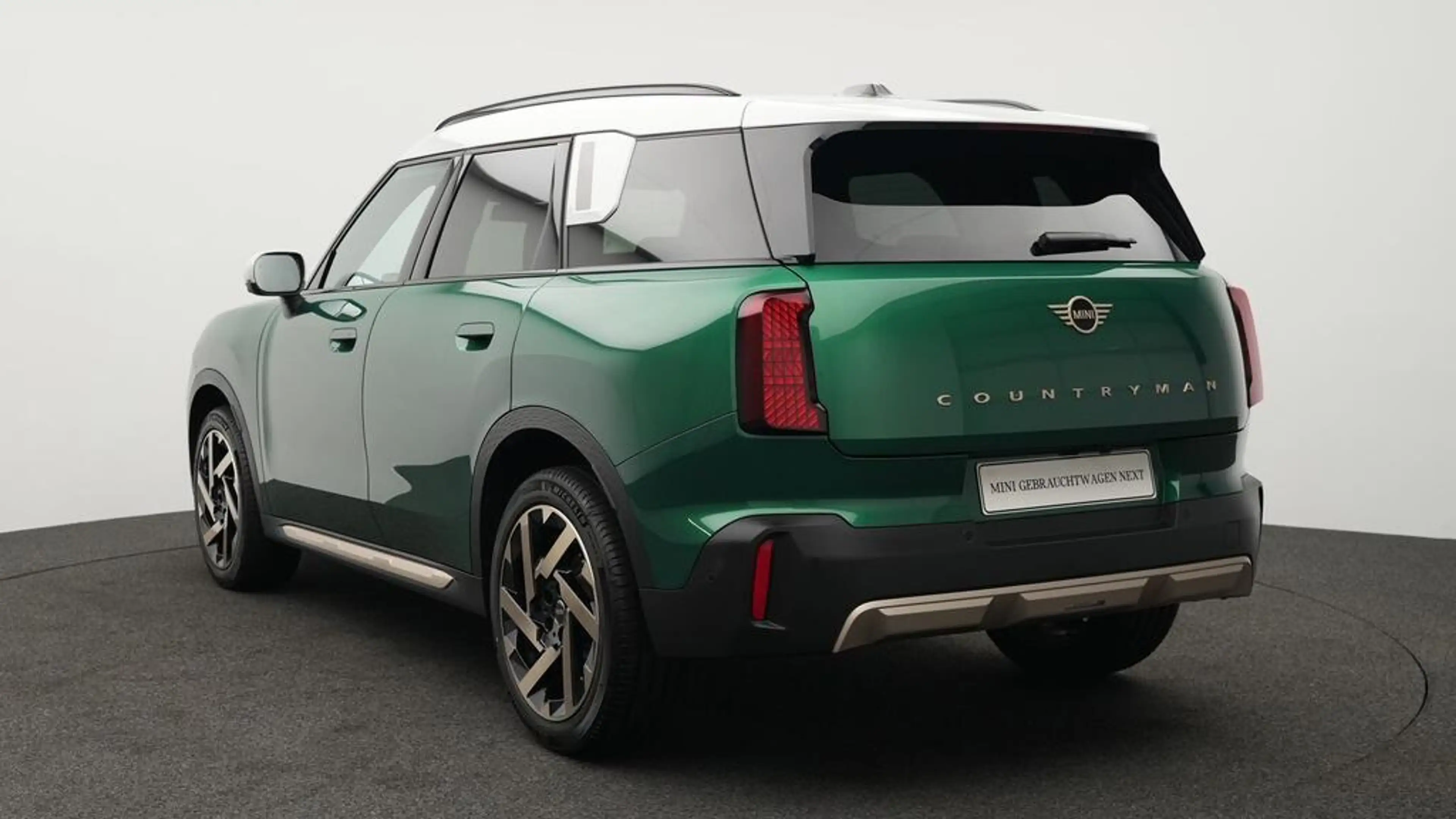 MINI Countryman C Favoured Trim — photo 7