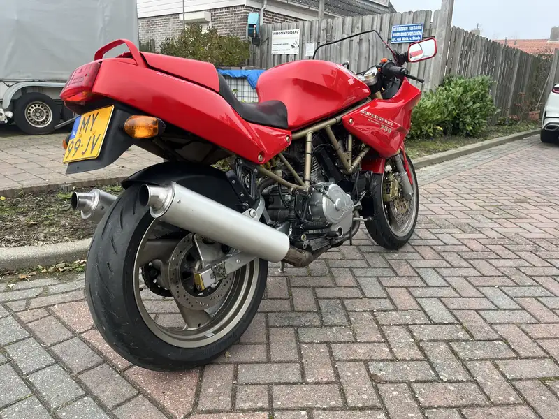 Ducati 750 SS - foto 4