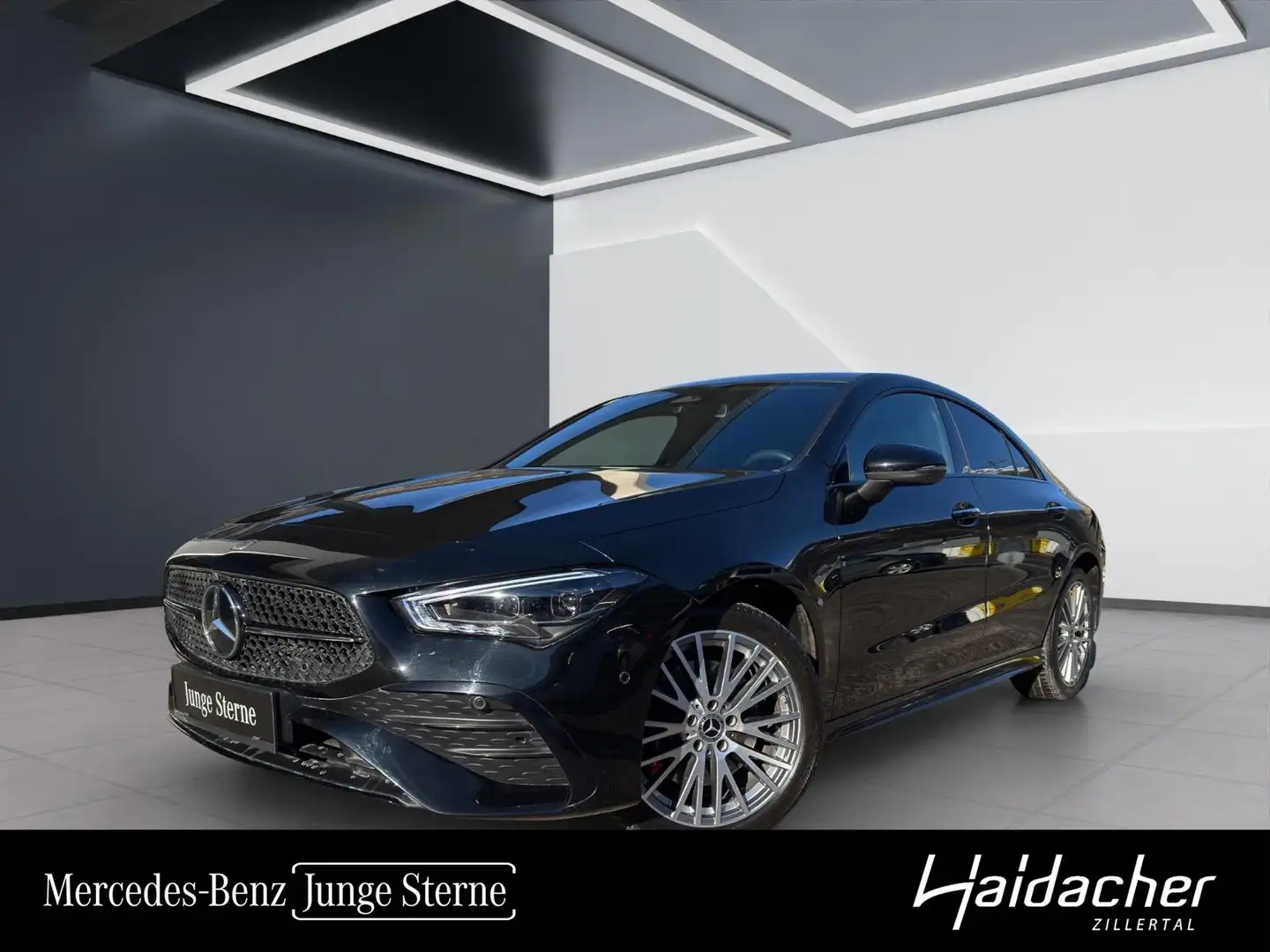 Mercedes-Benz CLA 250 e Coupé AMG Line KeyGo PTS Shz Ambi Mbeam Schwarz - 1