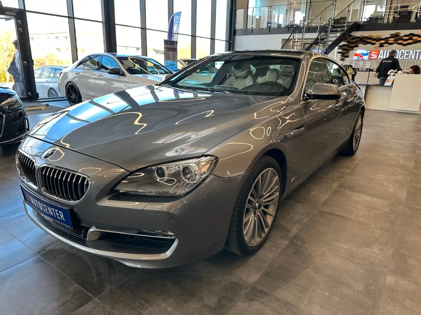 BMW 640 640 d xDrive Gran Coupe *Kamera*Klima*Panorama* Grey - 2