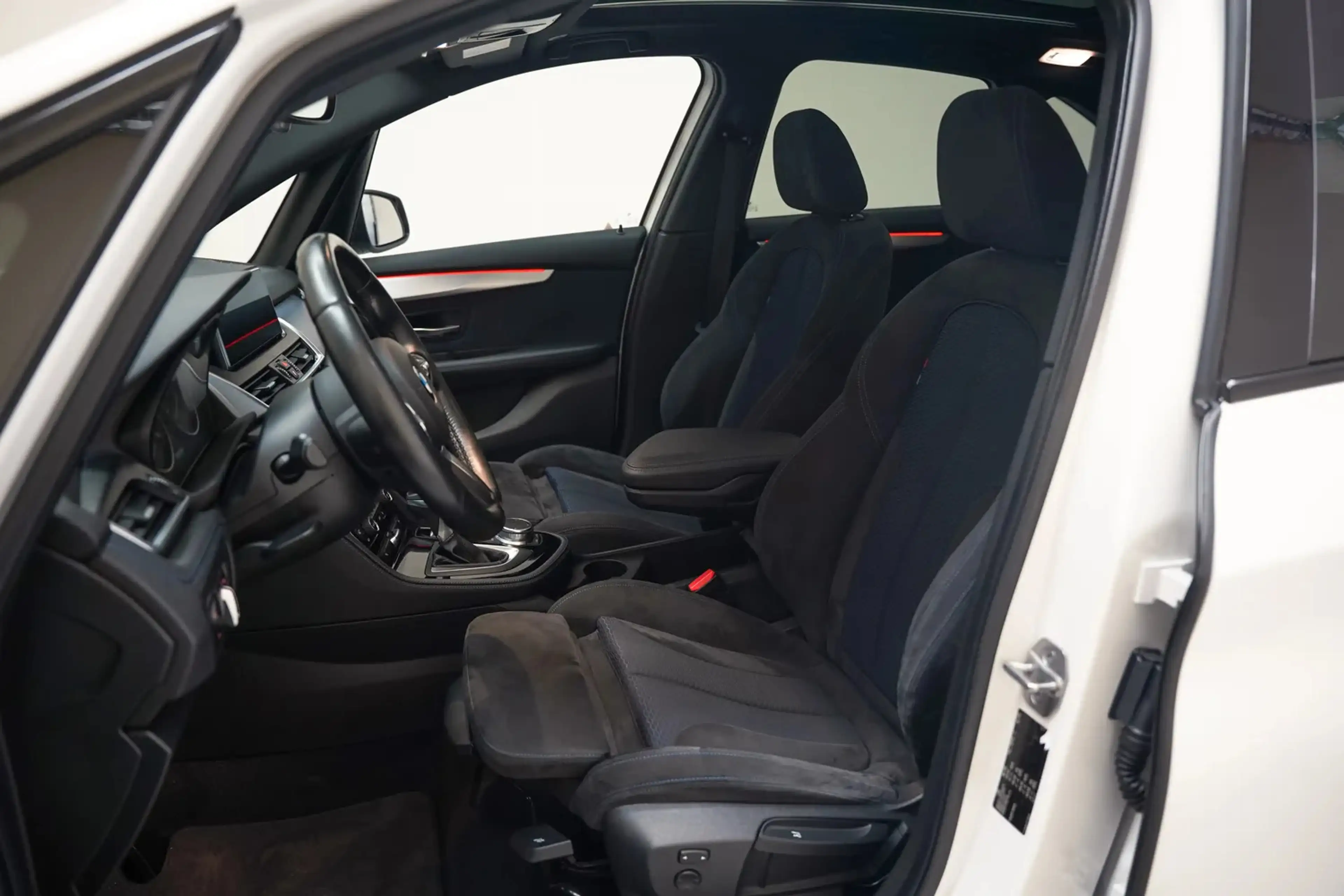 BMW 225 2-serie Active Tourer 225i M-Sport High Executive — photo 10