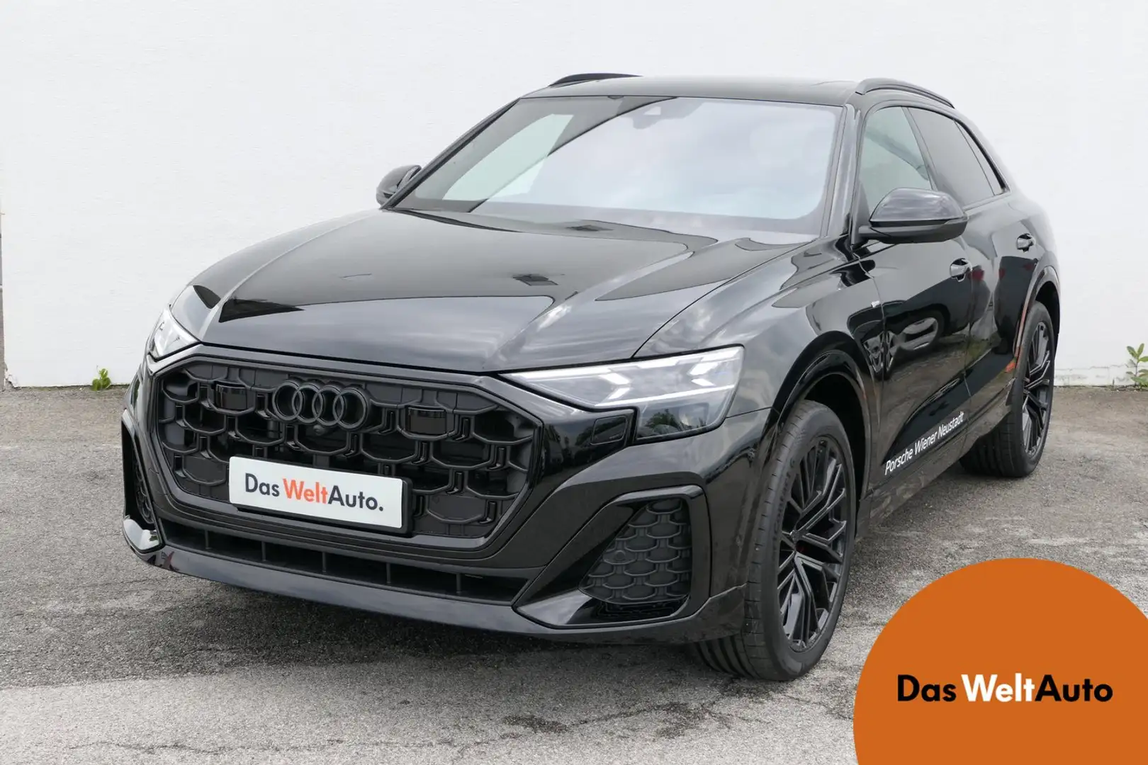 Audi Q8 50 TDI quattro Schwarz - 1
