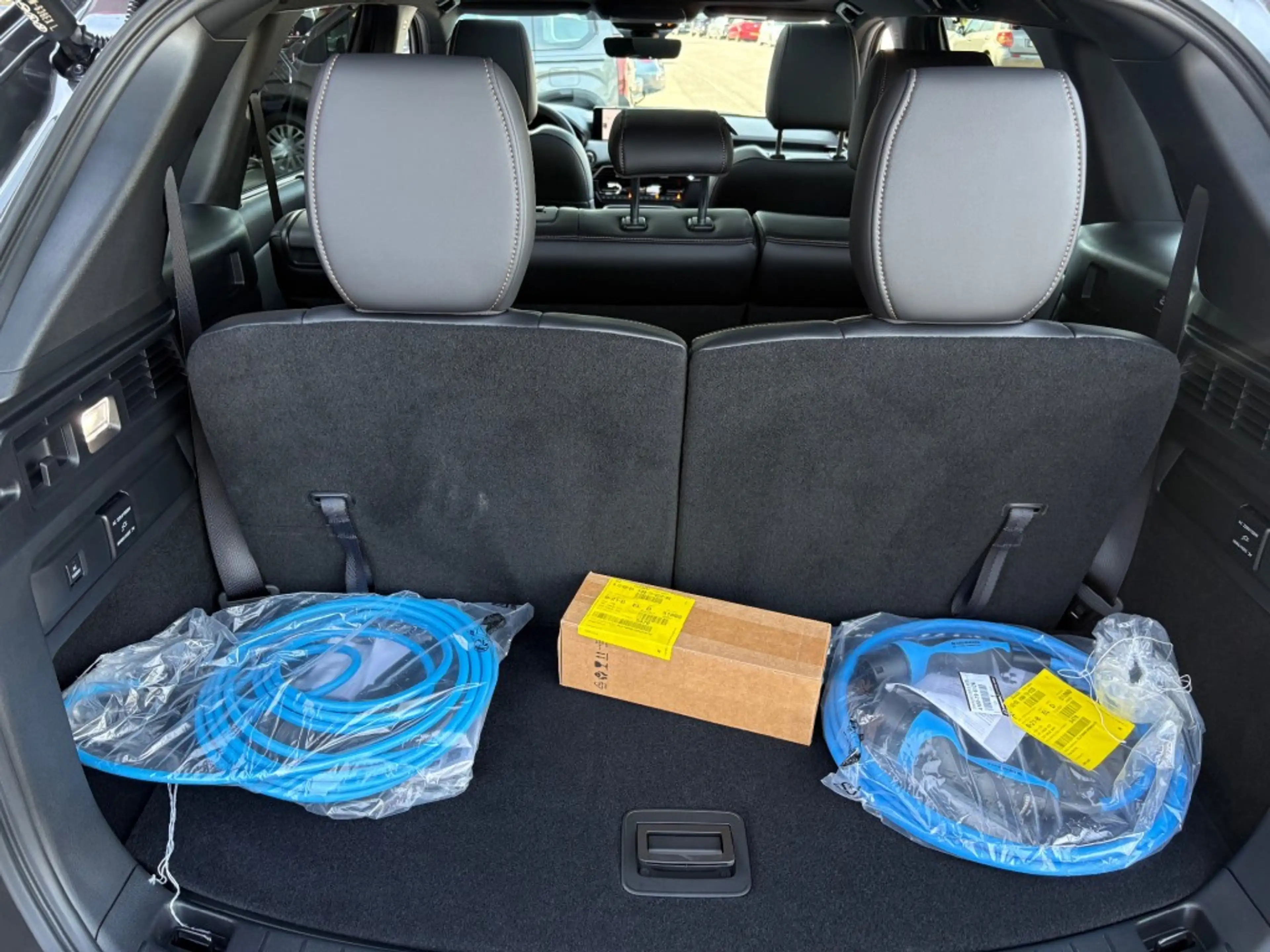 Mazda CX-80 2.5 E-SKYACTIV AWD PLUG-IN HONURA PLUS 7PERS. AUT — photo 13