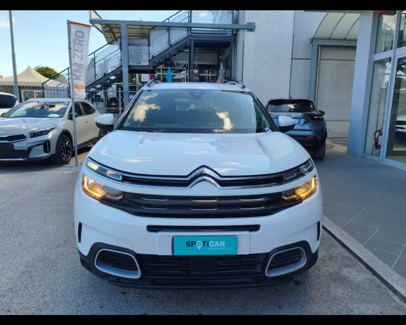 Citroen C5 Aircross Aircross 1.2 PureTech Live Weiß - 2