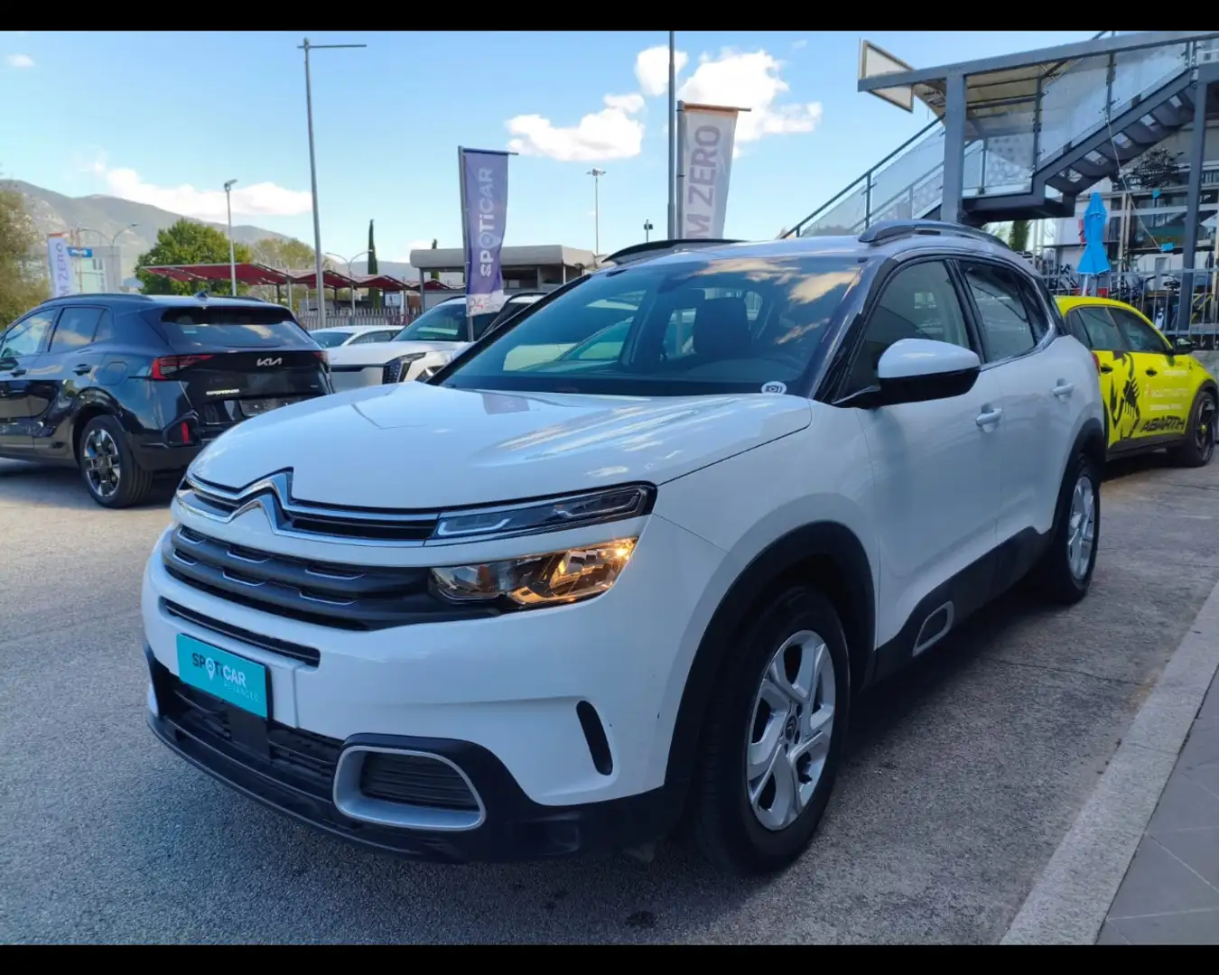 Citroen C5 Aircross Aircross 1.2 PureTech Live Weiß - 1