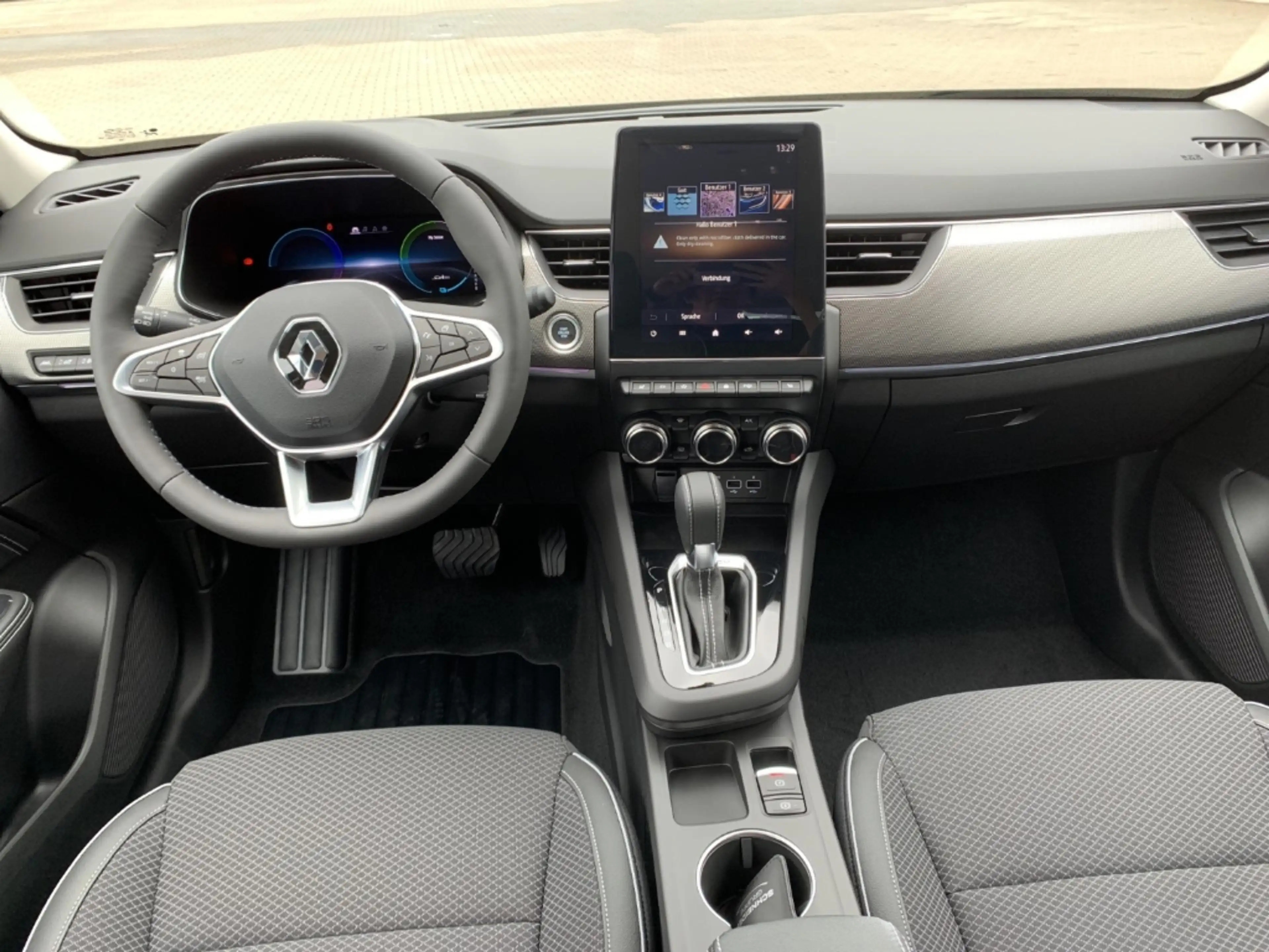 Renault Arkana INTENS HYBRID E-TECH 145 Intens PDC+ACC+KAMERA — photo 10