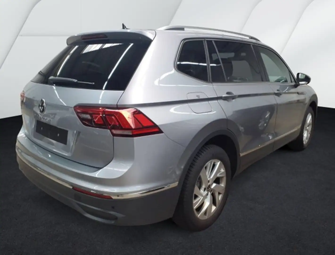 Volkswagen Tiguan Allspace 1.5TSi DSG Life AHK ACC 7-Sitzer NaviMedia 18Zo... Gris - 2