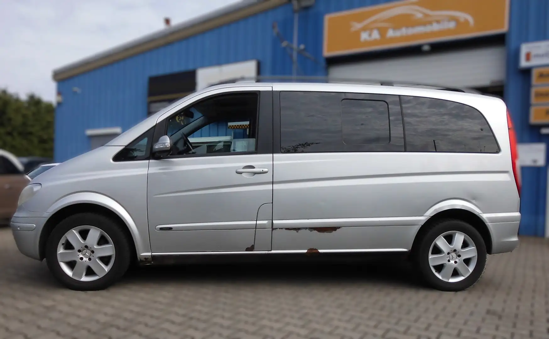 Mercedes-Benz Viano 3.2   Nur 90.000 TKM Silber - 2
